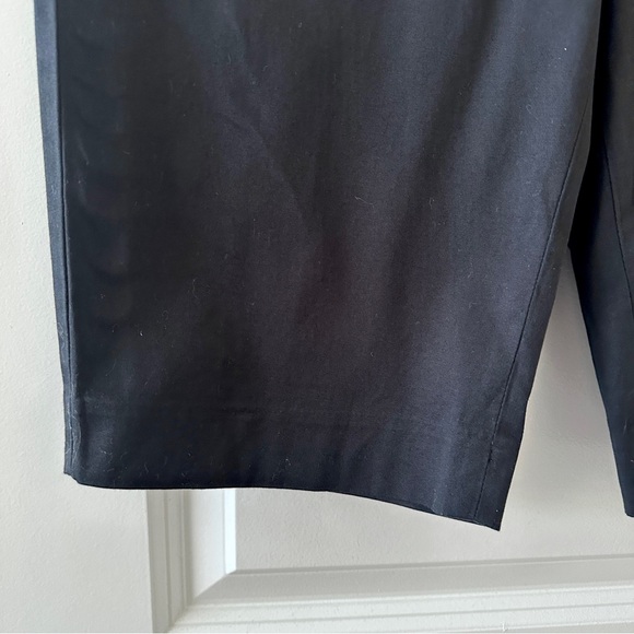 Talbots Black Perfect Short 13” Women's Size 4 Preppy Chino Classic Modest - Picture 7 of 14